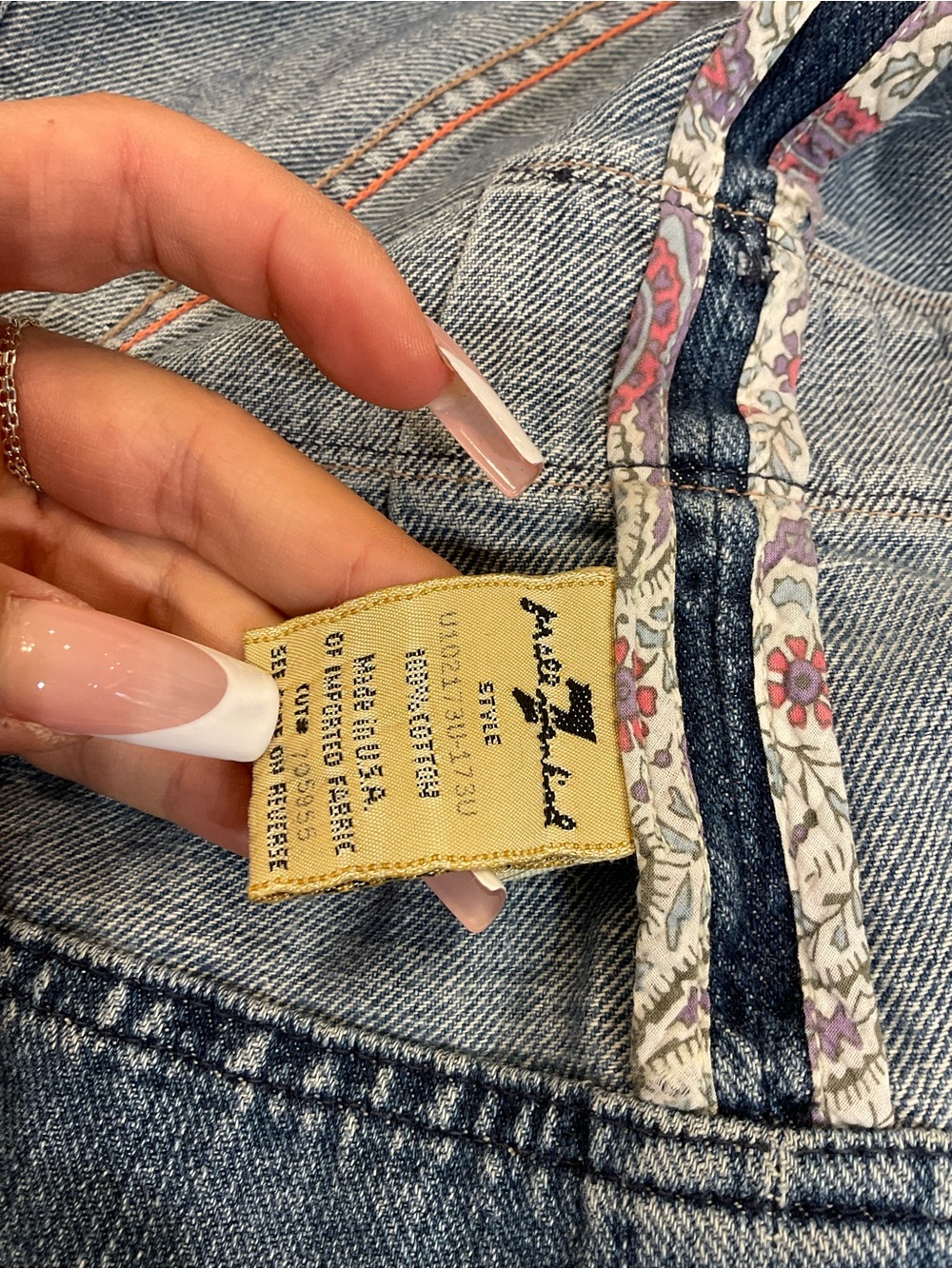 Seven Jacket - Picture 5 of 6